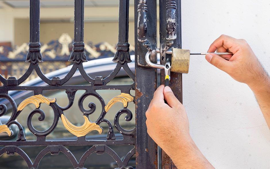 changer de serrure de porte Nandy