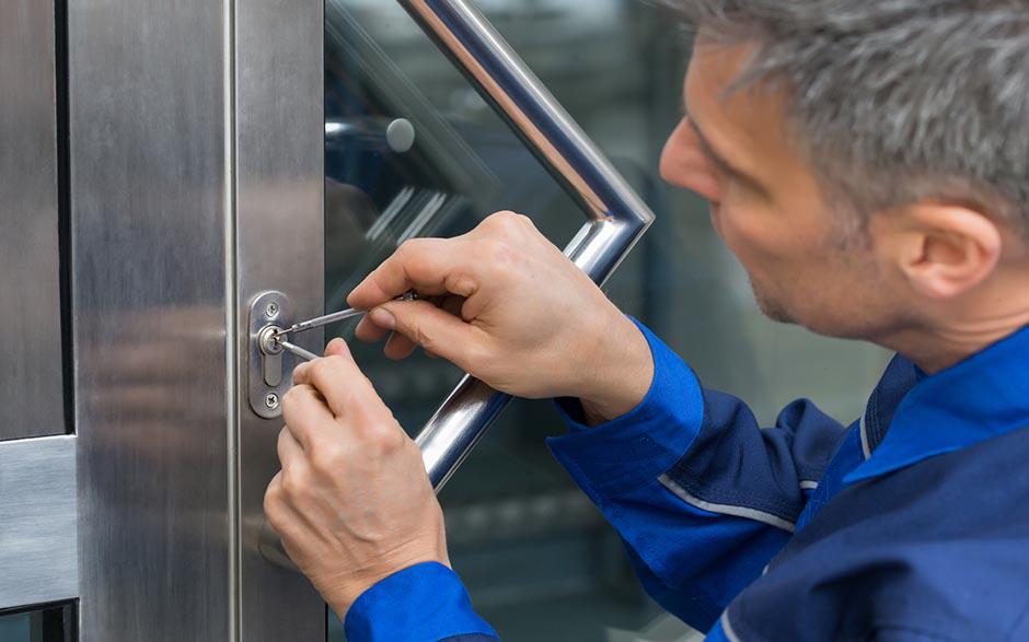 changer un verrou de porte Paris 2