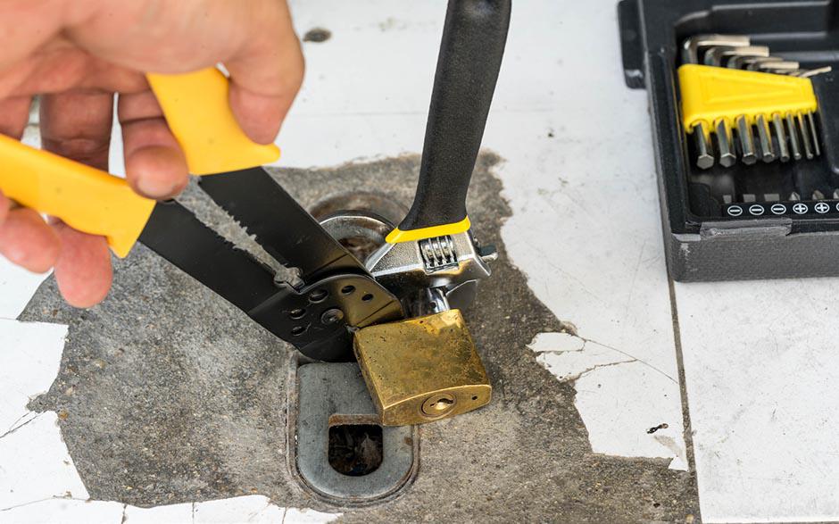  changer une serrure de porte Vachette Rambouillet